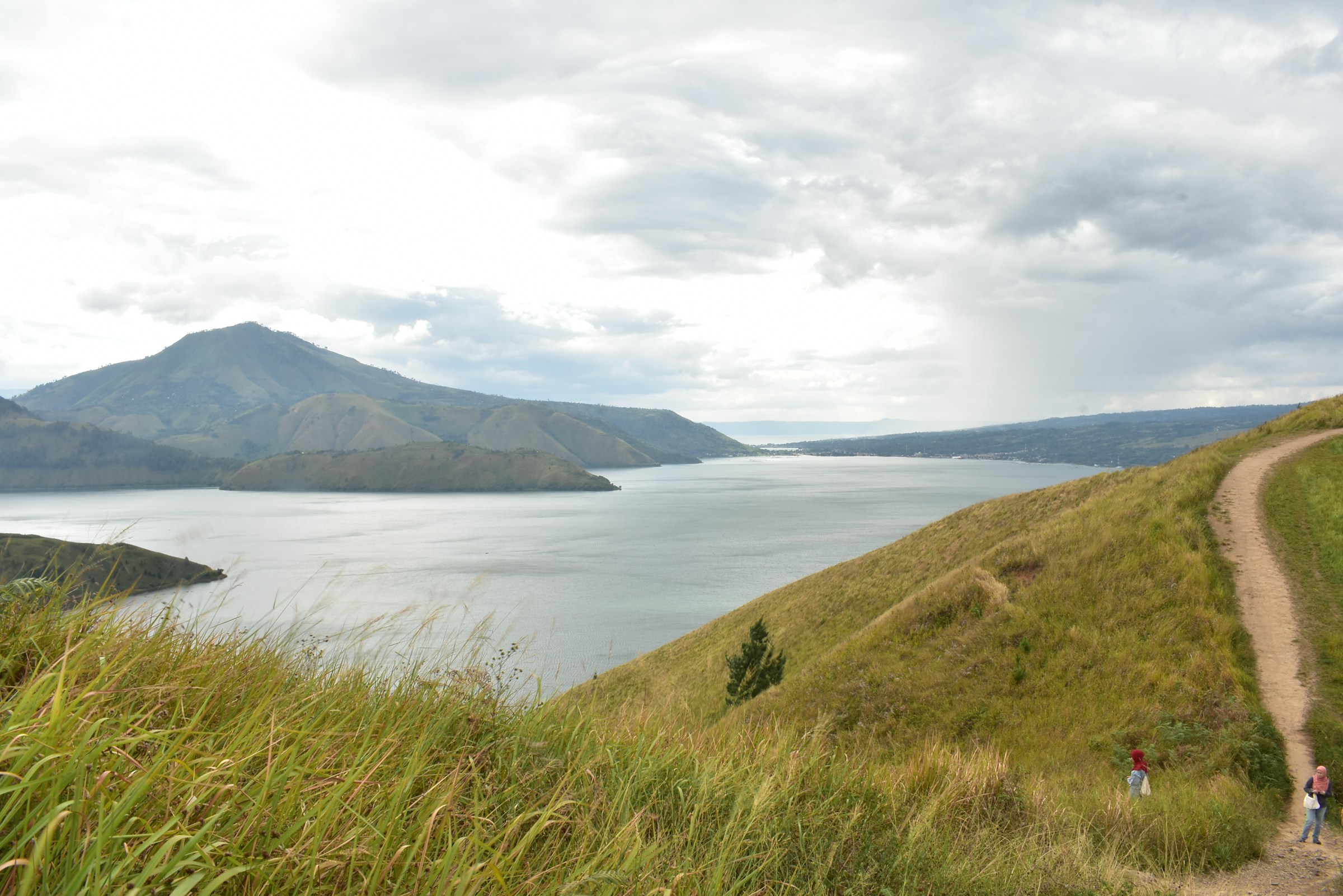 Experience the Warm Hospitality and Stunning Landscapes of Medan and Lake Toba