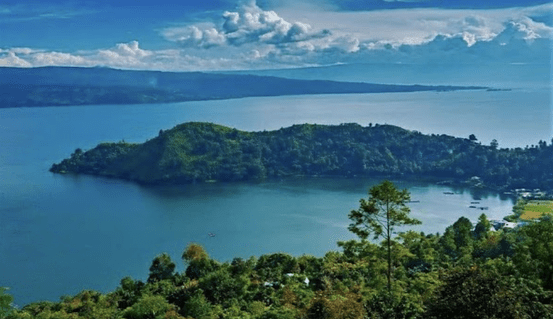 Exploring Wildlife on a Medan Tour and Lake Toba Tour