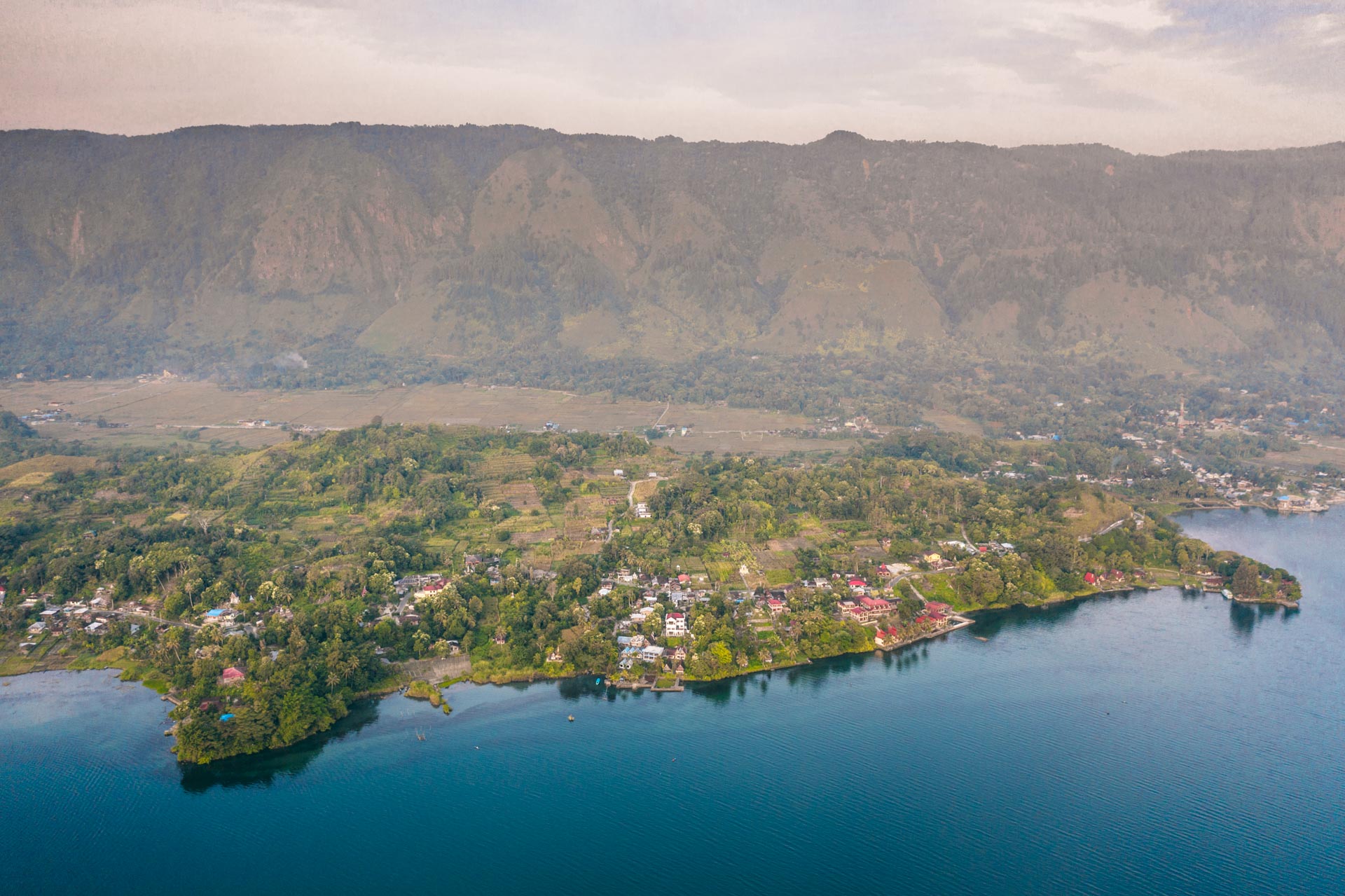 Family Vacation: Exciting Road Trip to Lake Toba with Tobatransporter.