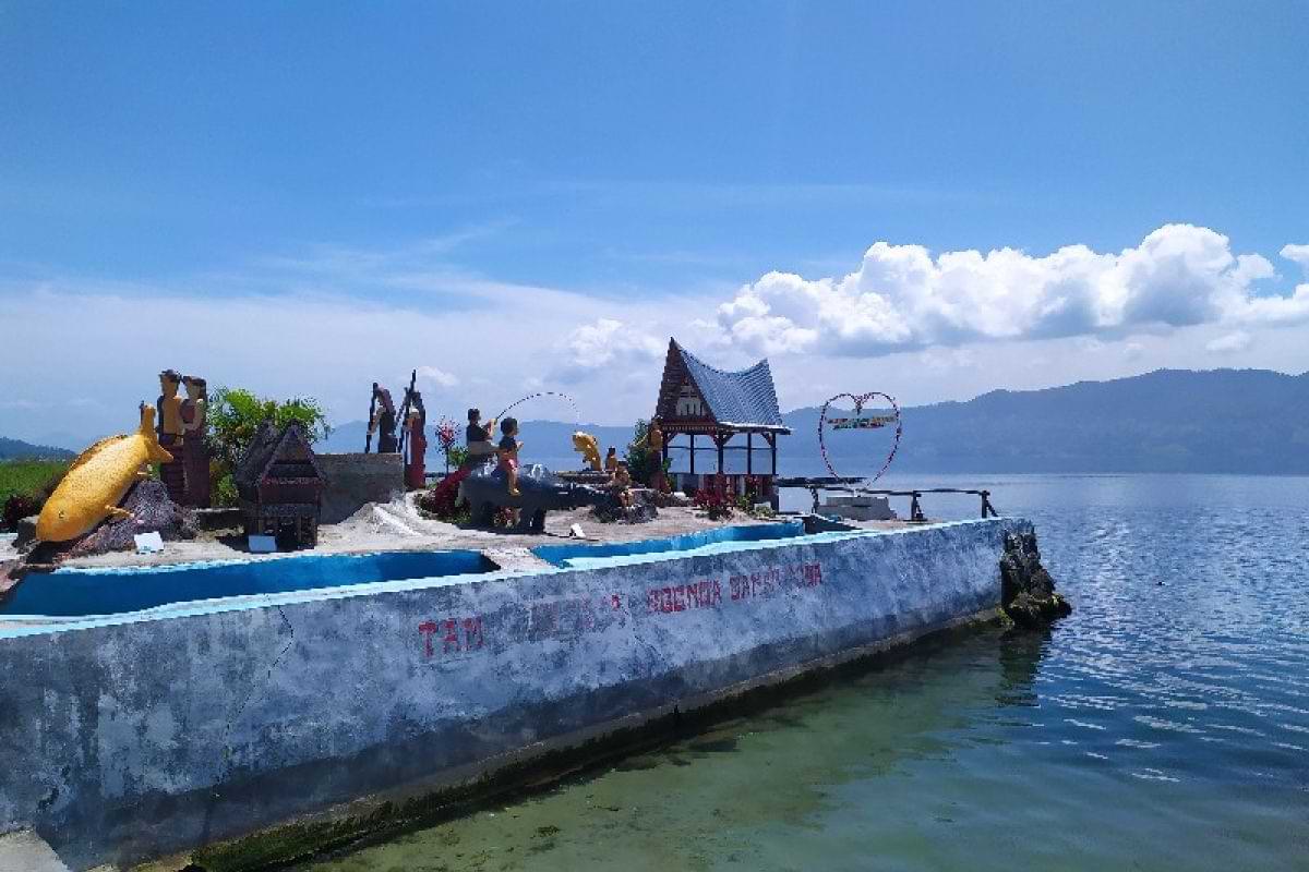 Medan Tour and Lake Toba Tour: A Traveler's Paradise