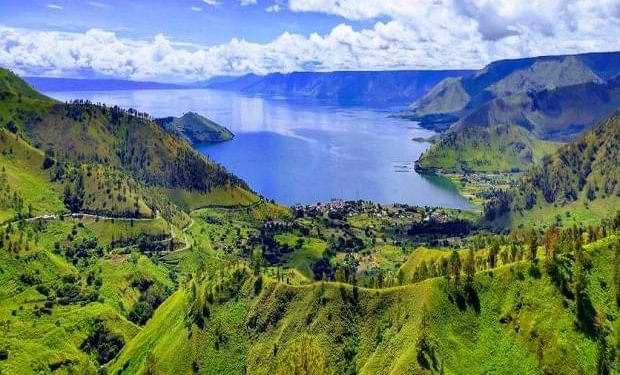 Medan Tour and Lake Toba Tour: Adventure and Relaxation Combined